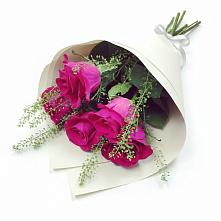 Букет цветов из:  Розы в Советске Кировской области