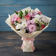 Букет цветов из:  Хризантемы, Альстромерии и Розы в Советске Кировской области