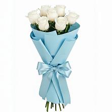 Букет 7 белых роз Проуд в Советске Кировской области