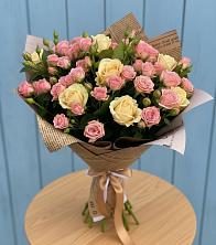 Букет цветов из:  Розы в Советске Кировской области