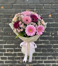 Букет цветов из:  Герберы и Хризантемы #REPLACE_PRED# Советске Кировской области