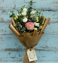 Букет цветов из:  Розы и Лизиантусы #REPLACE_PRED# Советске Кировской области
